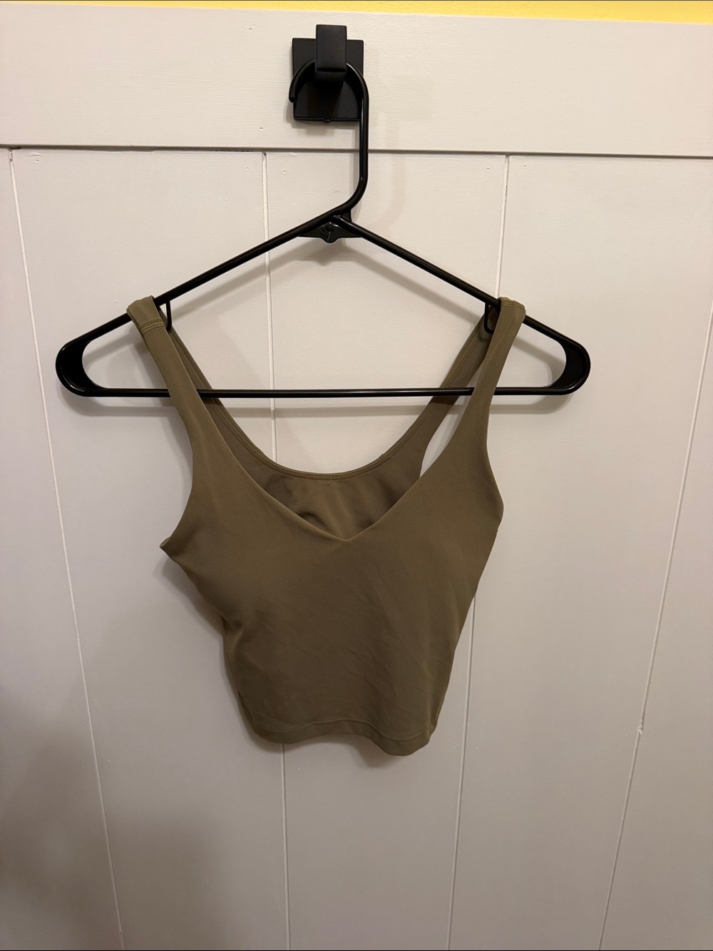 lululemon athletica Olive Scoop-Neck Crop Tank